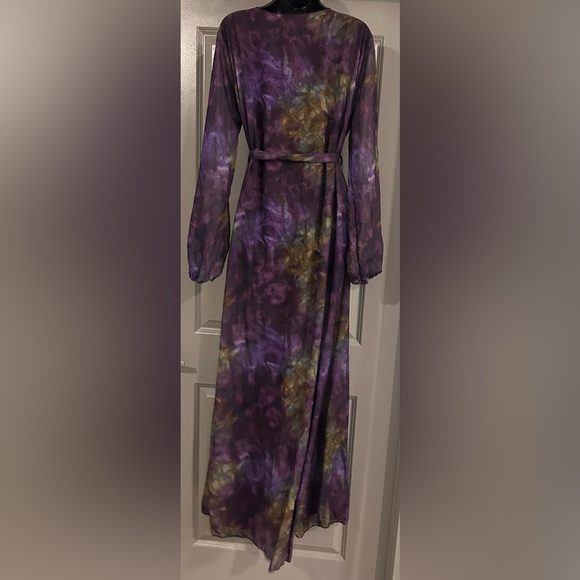 Never Worn Multi Moon Cover Up - Picture 3 of 3